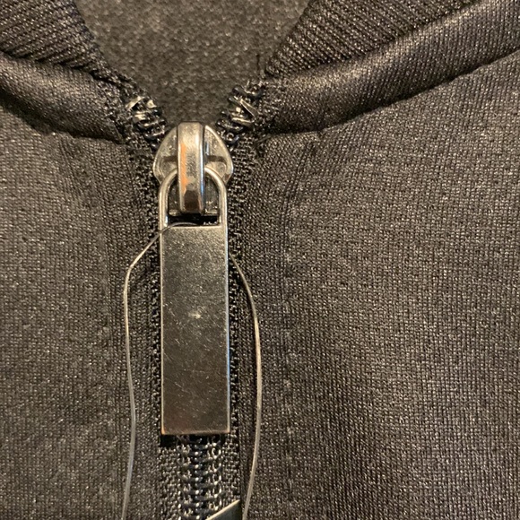 NWT-Axist Performance, Men’s, Zippered Jacket. - Picture 6 of 9